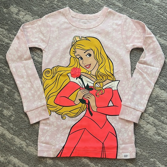 Gap Disney Princess Pajamas - Picture 3 of 6